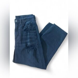 American Eagle Relaxed Mom Jeans Womens Size 6 Short Black Distressed High Rise